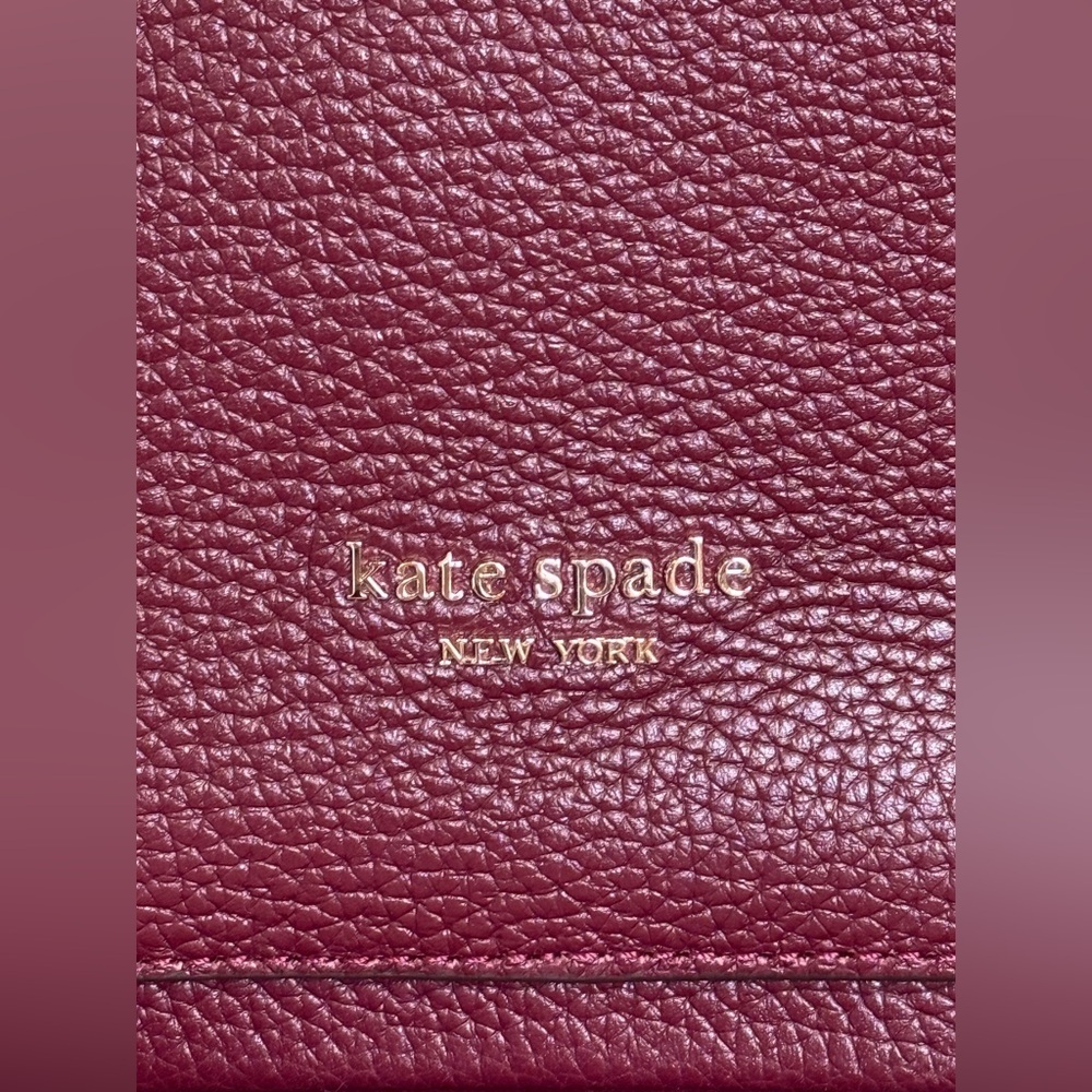 ♠️ Kate Spade Burgundy Roulette Pebbled Leather Medium Messenger Bag - Picture 6 of 14